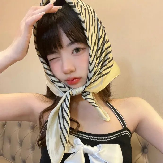 黑夜里的眼睛